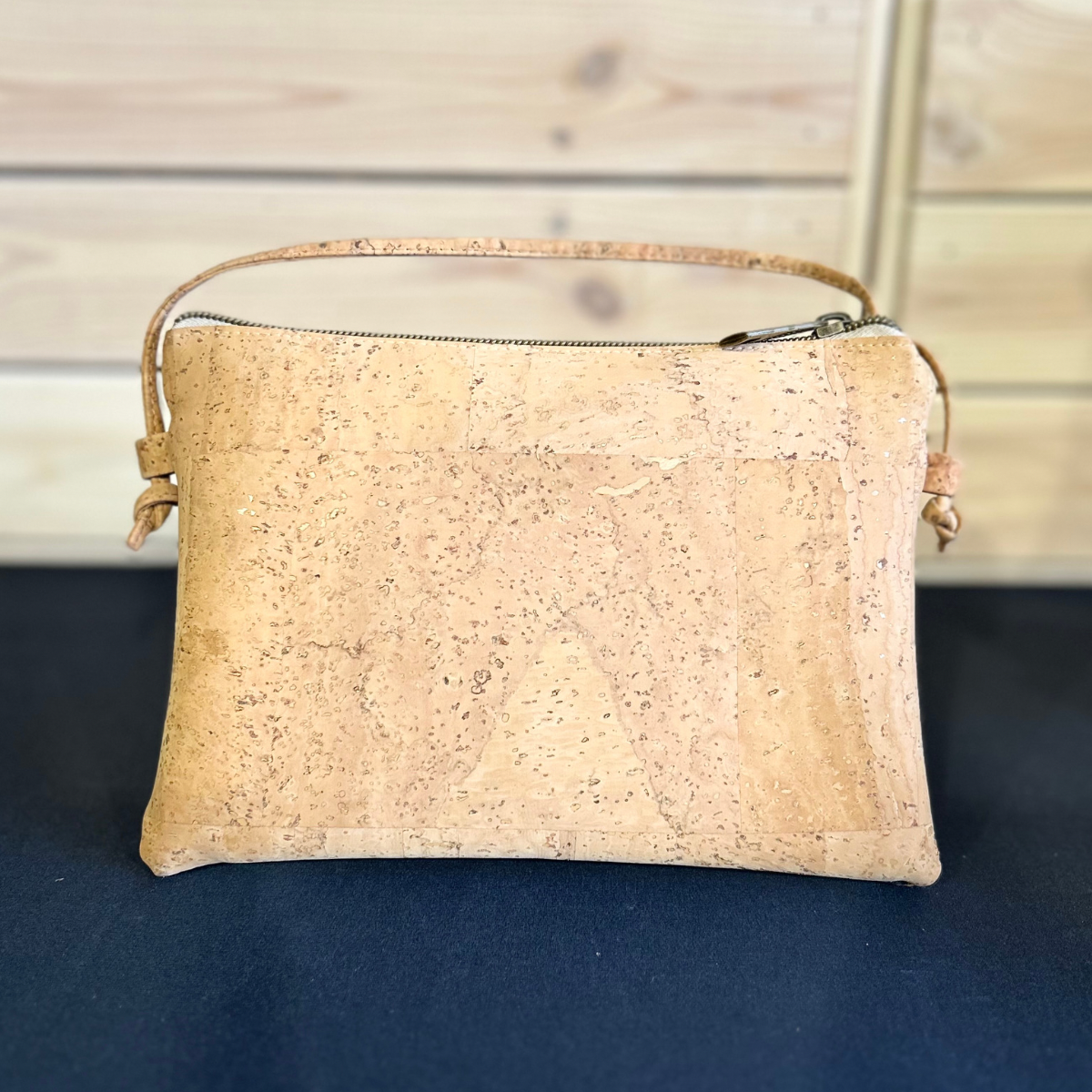 Ivonita Cork Crossbody Bag - Kandy